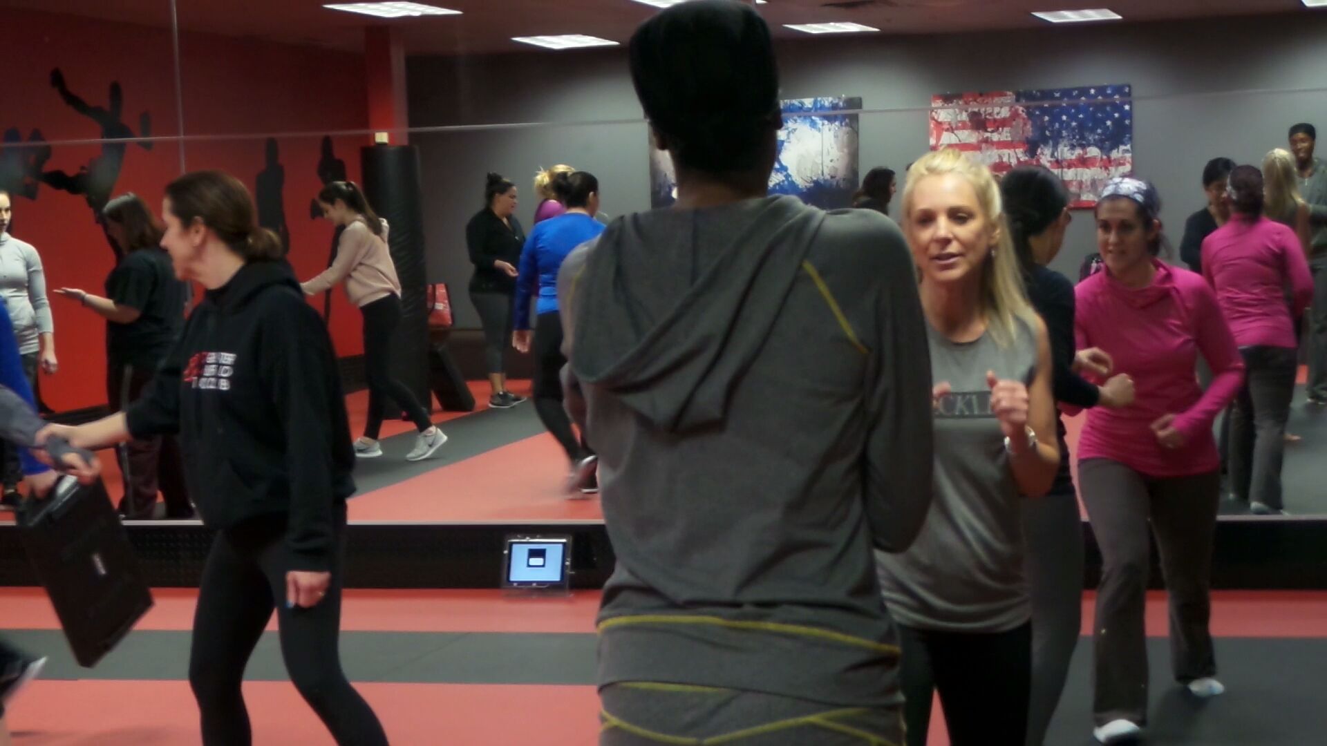Women’s self-defense gallery image 15