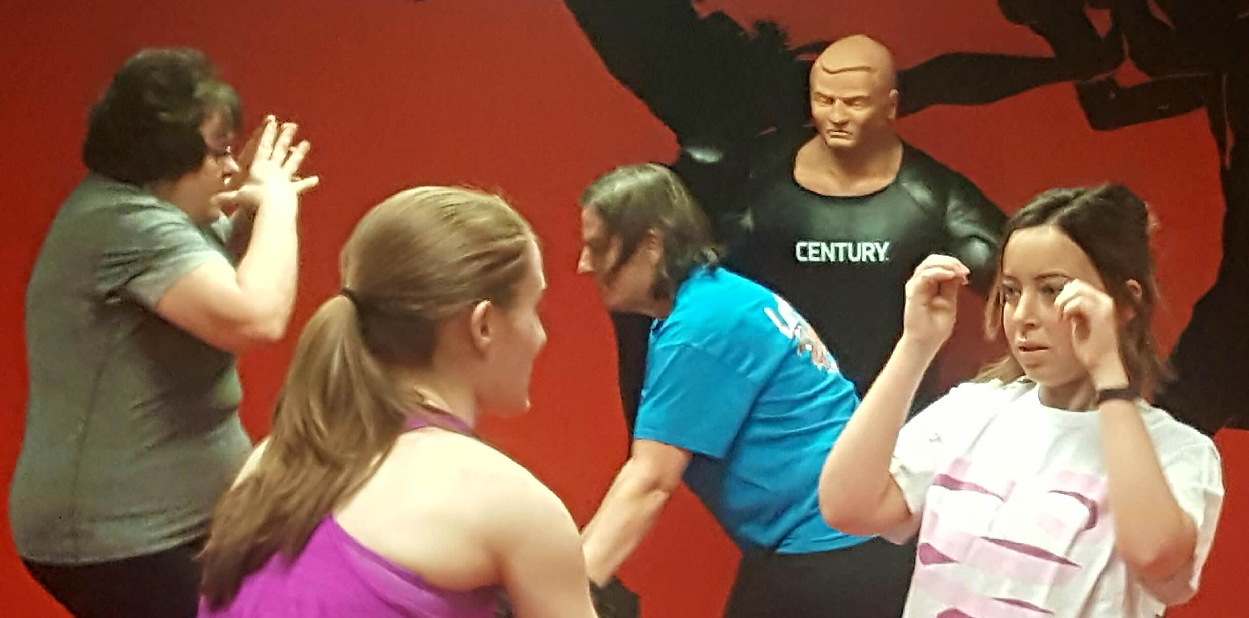Women’s self-defense gallery image 41