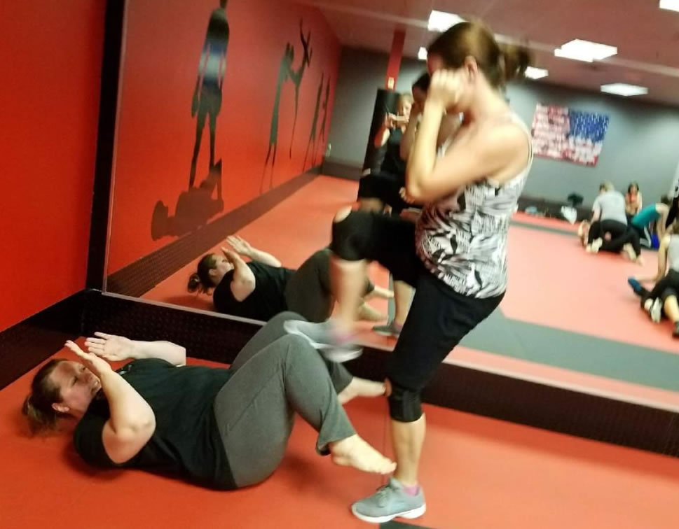Women’s self-defense gallery image 49