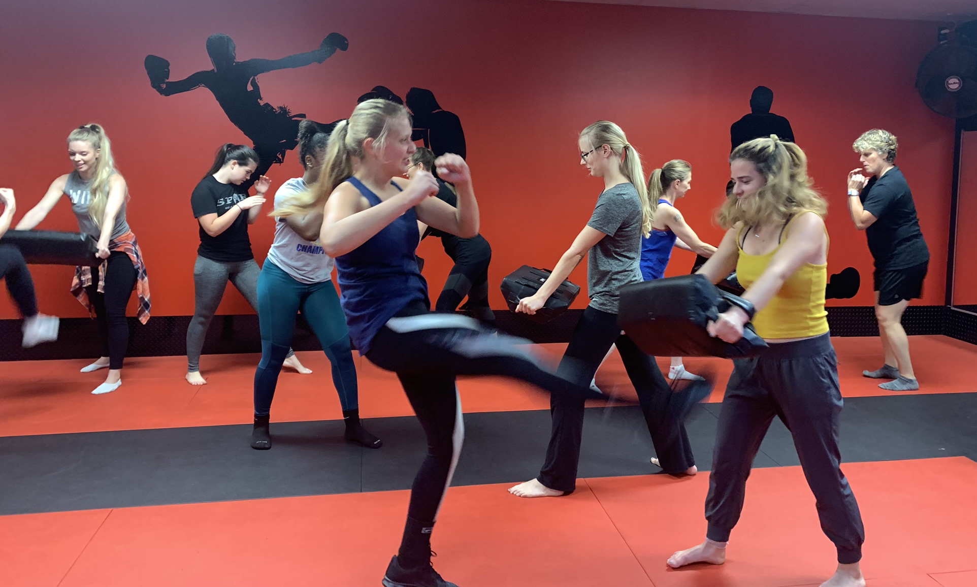 Women’s self-defense gallery image 65